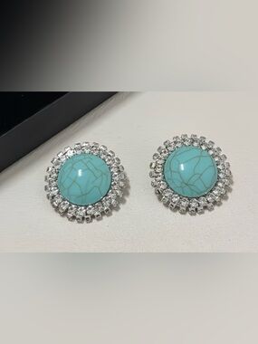 Turquoise Cabochon Halo Stud Earrings - Silver Tone